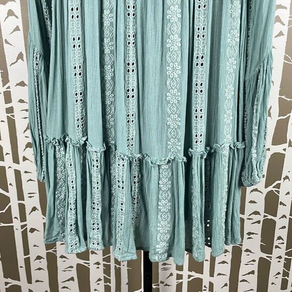 Free People Sage Green Gauze Eyelet Boho Top XS - Picture 11 of 11